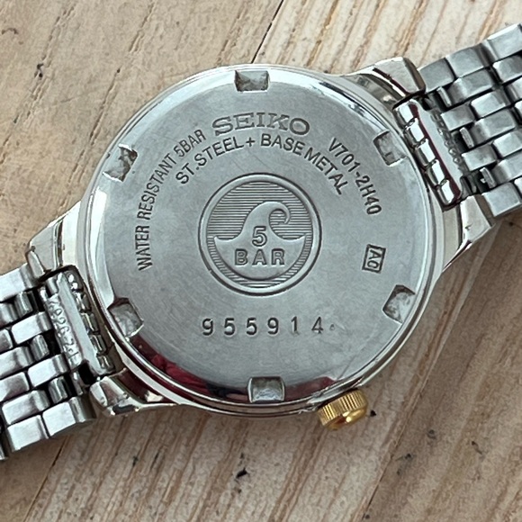 Seiko 5 Bar Vintage Ladies Watch Black Checkered Dial Two  display picture 1